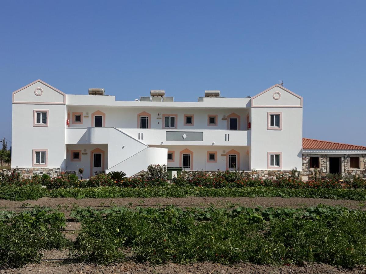 Venos Apartments Marmari  Exterior photo