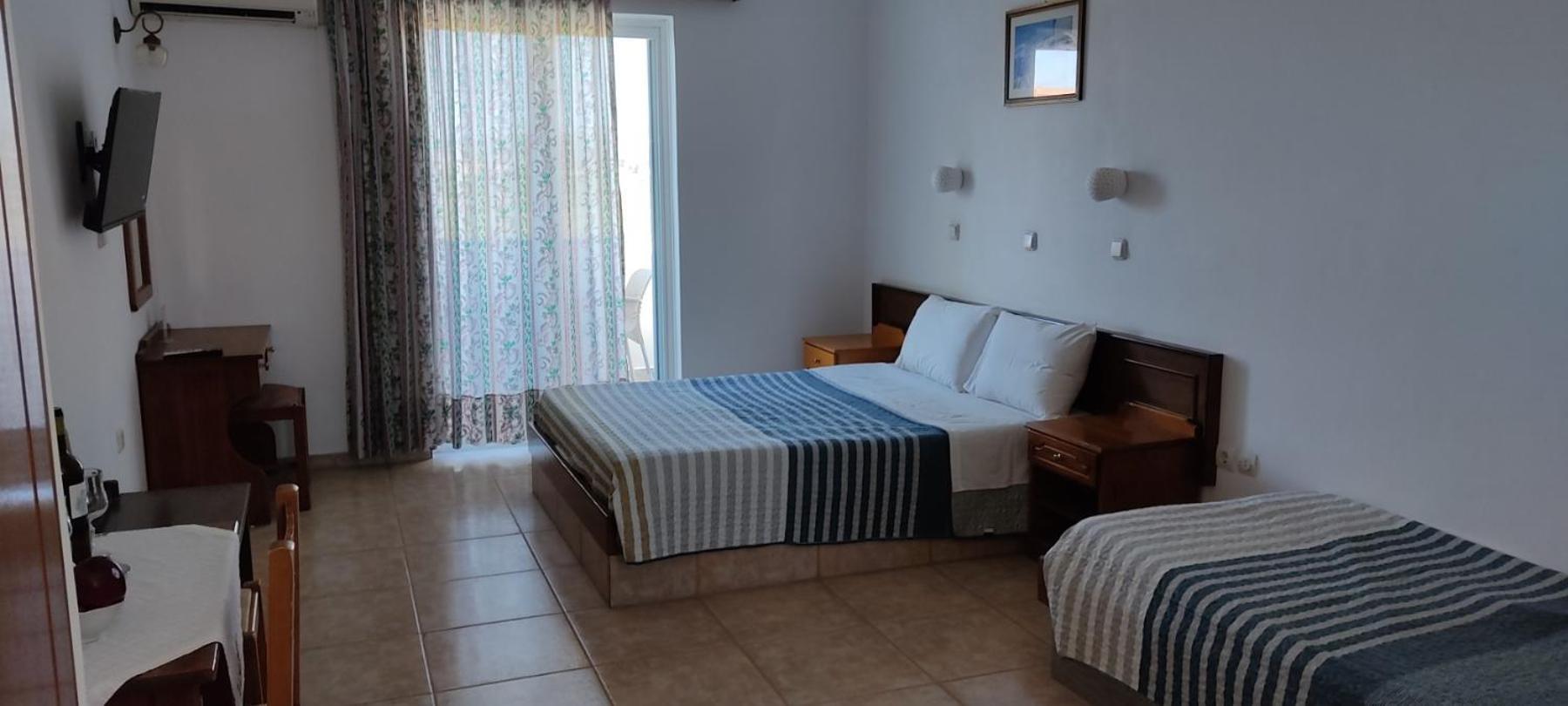 Venos Apartments Marmari  Exterior photo
